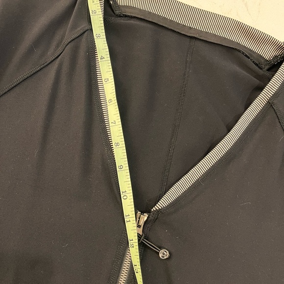 Lululemon H’OM run Bomber jacket - Picture 9 of 15
